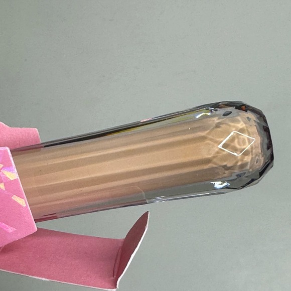 Jeffree Star Cosmetics Magic Liquid Concealer C 13.5 - Picture 4 of 6